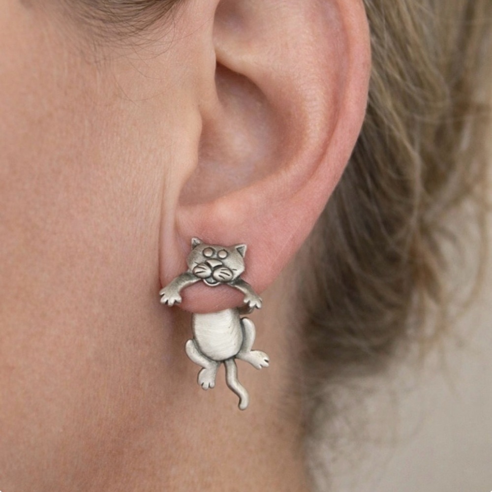 JJ Jonette Pewter Hanging Cat Post Back 1.4” Earrings Jewelry Whimsy, Kitty
